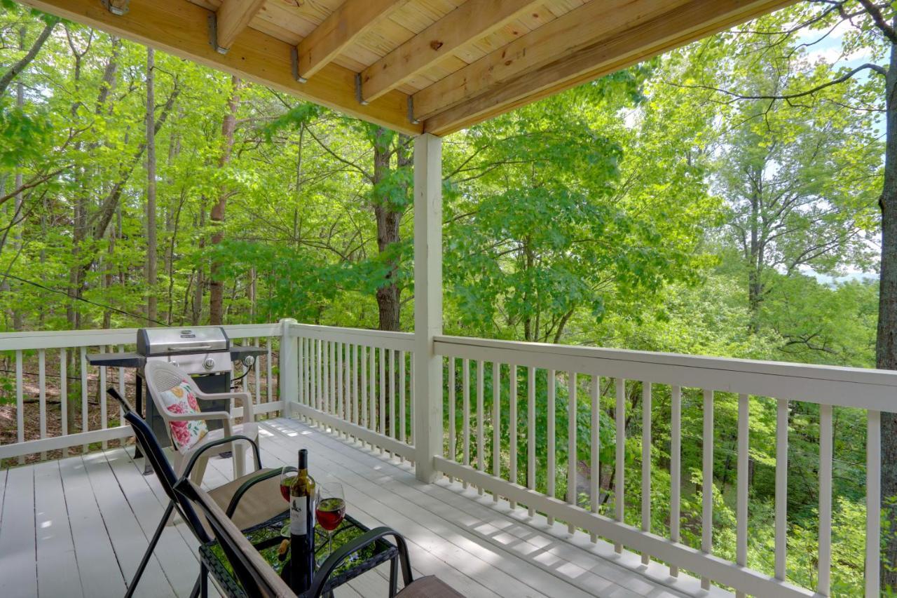 Blue Ridge Getaway With Hot Tub And Seasonal View! 빌라 외부 사진
